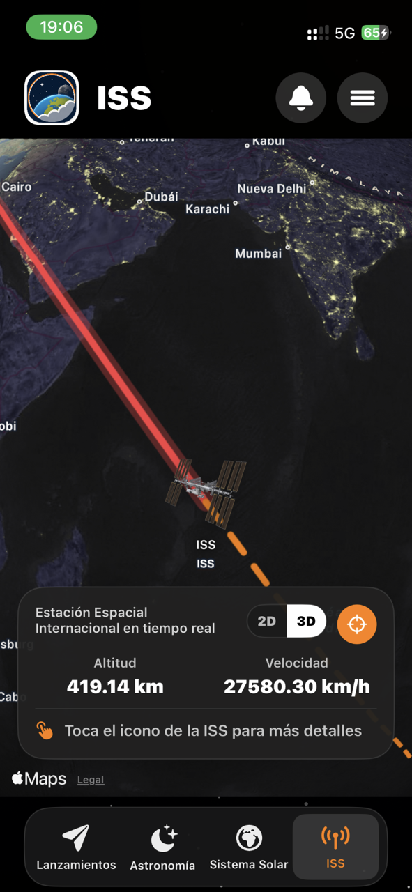 Captura de la app nube mostrando el seguimiento de la ISS